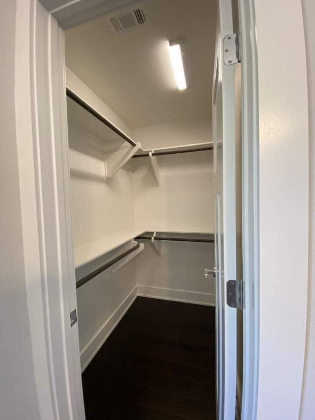 Bedroom-2-closet